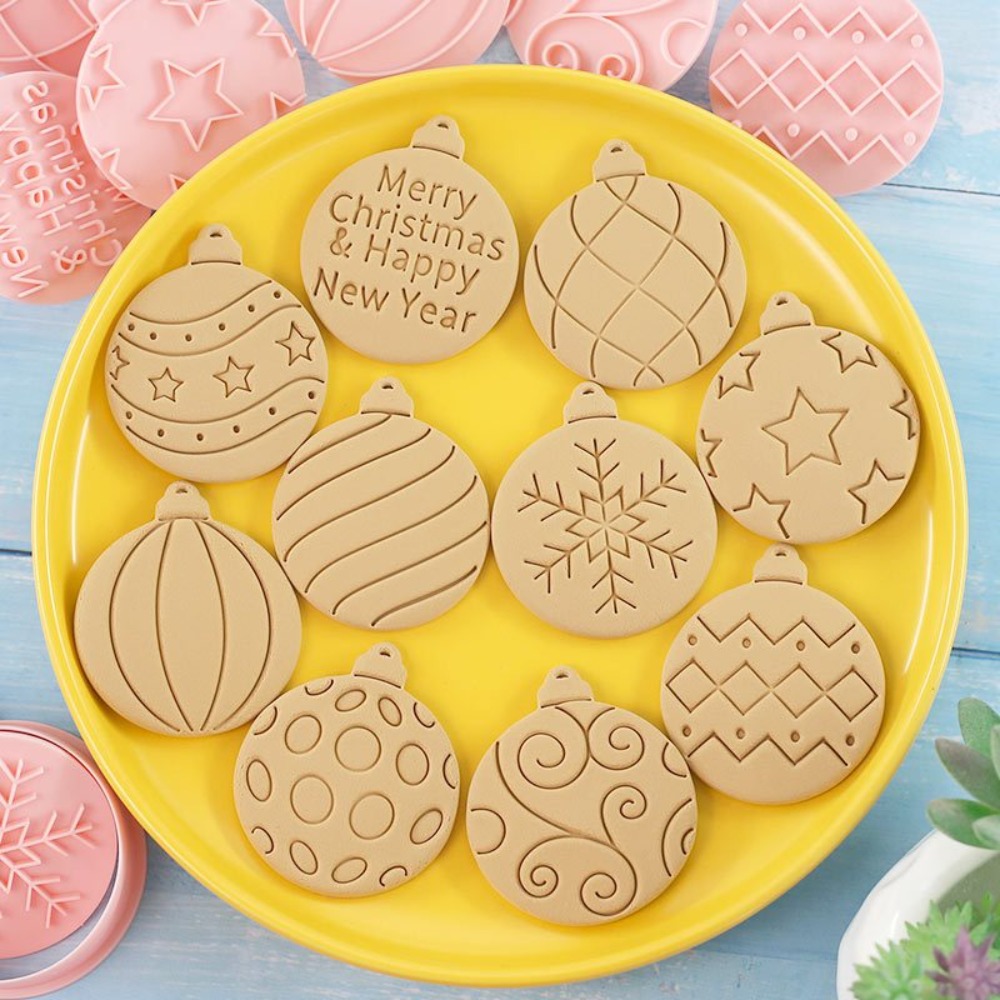 Cookie Cutter Set - 11Pcs Christmas Ornament Cookie Cutter Set