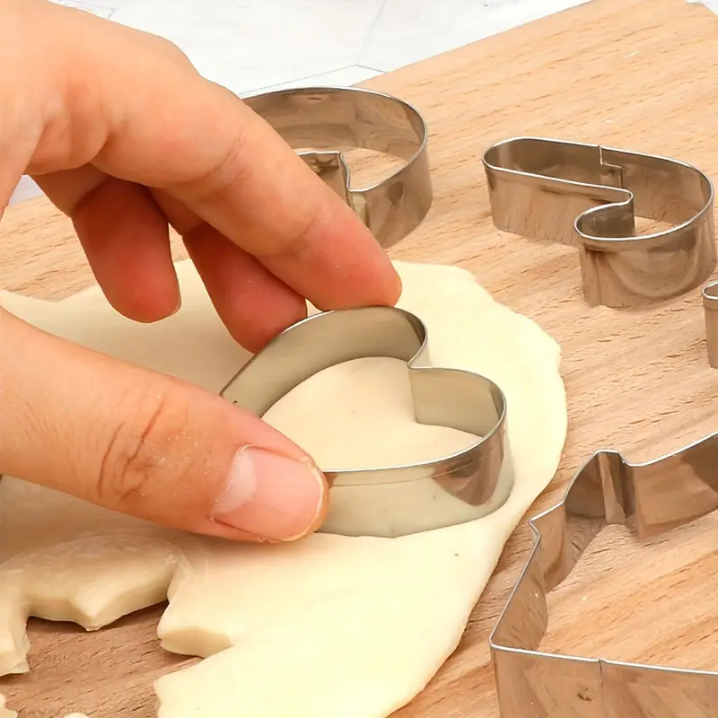 10PC Christmas Cookie Cutter S - огляд і ціна Cookie Cutter Set